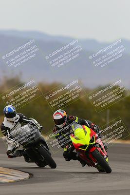 media/Jan-15-2023-SoCal Trackdays (Sun) [[c1237a034a]]/Turn 3 (1115am)/